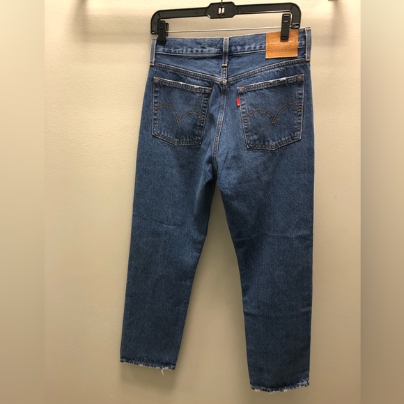 24.Levi’s Premium Wedgie Straight Jeans Sz 28✖️28 - Picture 11 of 13
